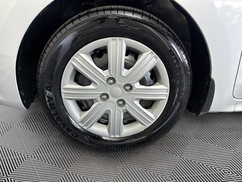 Used 2023 Kia Rio S FWD image 28