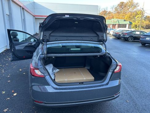 New 2026 Toyota Camry LE image 12