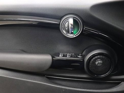 Used 2016 MINI Cooper S FWD image 50