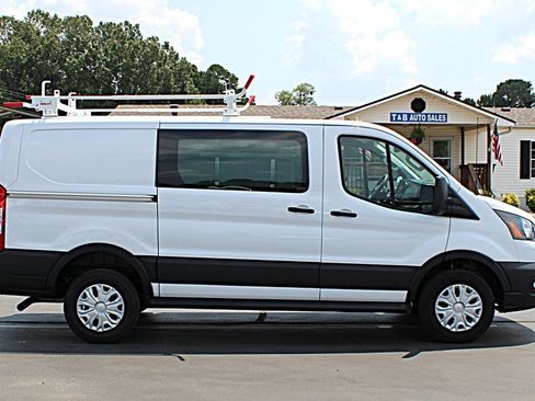 Used 2025 Ford Transit 250 Low Roof w/ Exterior Upgrade Package RWD image 7