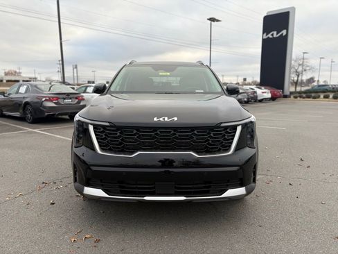 New 2026 Kia Sorento S w/ S Panoramic Sunroof Package image 2