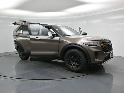 New 2026 Ford Explorer Tremor AWD/4WD image 32