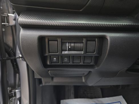 Used 2021 Subaru Crosstrek 2.0i Premium w/ Popular Package #3 AWD/4WD image 15