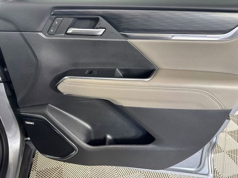 New 2026 GMC Acadia Elevation w/ Elevation Premium Package image 14