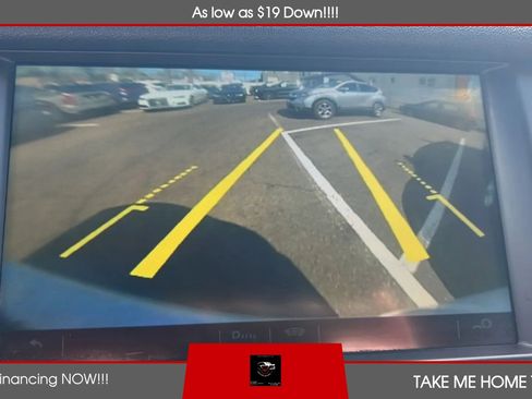 Used 2016 Land Rover Discovery Sport SE image 15