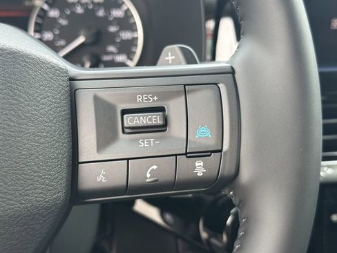 New 2026 Nissan Pathfinder SV image 21