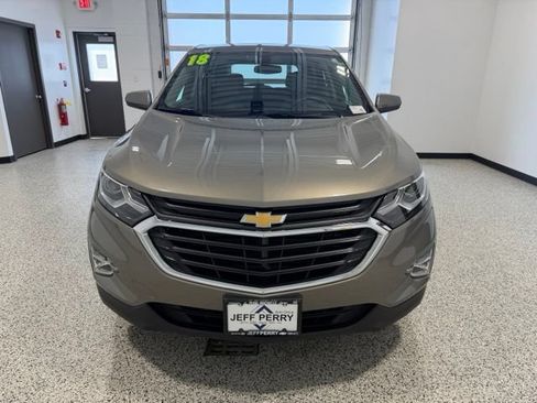 Used 2018 Chevrolet Equinox LT FWD image 7