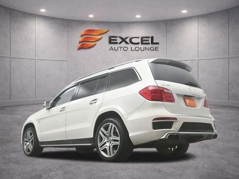 Used 2014 Mercedes-Benz GL 63 AMG 4MATIC image 43