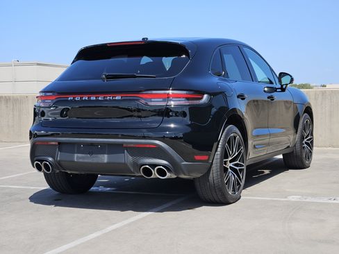 Certified 2024 Porsche Macan S AWD/4WD image 8