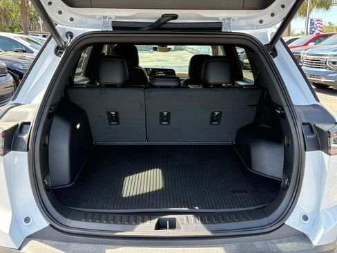 New 2026 Chevrolet Equinox ACTIV w/ Convenience Package III AWD/4WD image 11