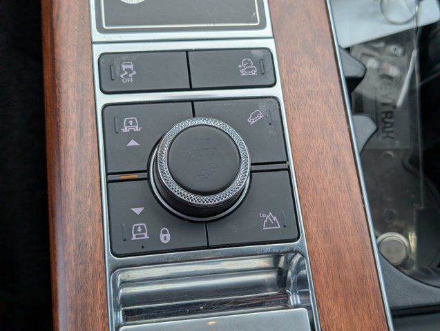 Used 2019 Land Rover Range Rover LWB SV Autobiography AWD/4WD image 32