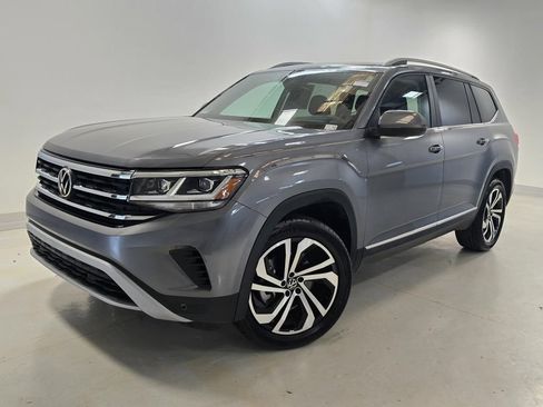 Used 2022 Volkswagen Atlas SEL AWD/4WD image 42
