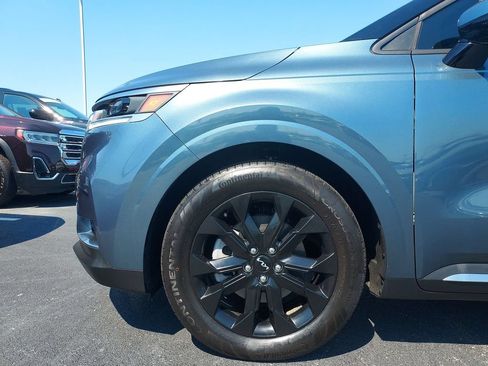 Used 2024 Kia Carnival SX FWD image 16