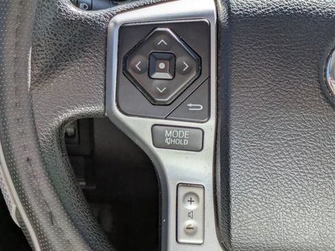 Used 2016 Toyota Tundra SR5 w/ SR5 Upgrade Package RWD image 23