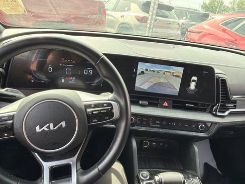Used 2023 Kia Sportage X-Line AWD/4WD image 12