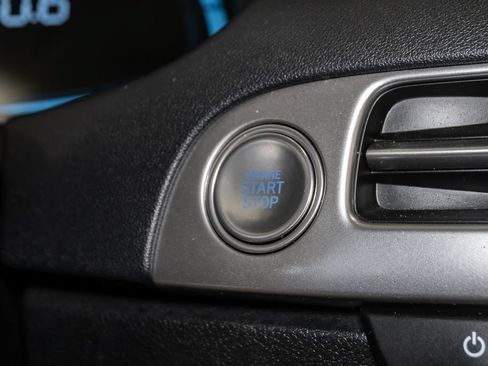 Used 2025 Hyundai Palisade SEL AWD/4WD image 16