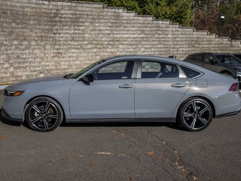 Certified 2023 Honda Accord Sport image 10