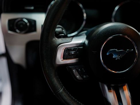 Used 2015 Ford Mustang GT Premium w/ Equipment Group 401A image 19