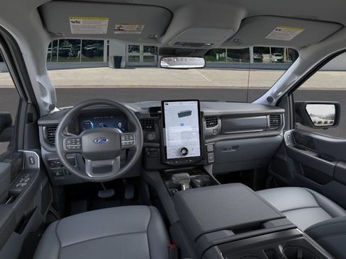 New 2025 Ford F150 Lightning Flash AWD/4WD image 9