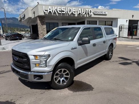 Used 2015 Ford F150 XL w/ Equipment Group 101A Mid AWD/4WD image 3