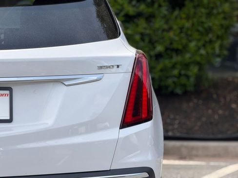 Used 2024 Cadillac XT5 Premium Luxury image 16