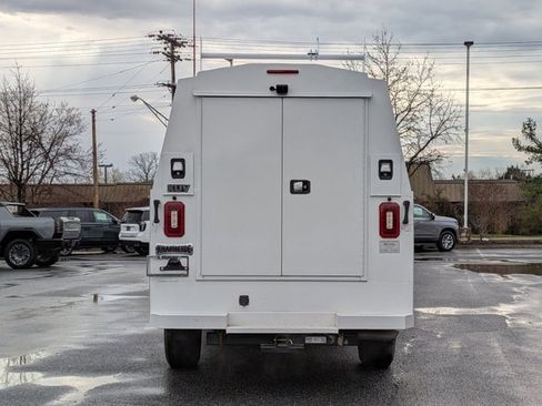 Used 2024 Ford F350 XL image 6