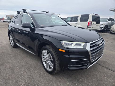 Used 2019 Audi Q5 2.0T Premium Plus w/ Premium Plus Package AWD/4WD image 8