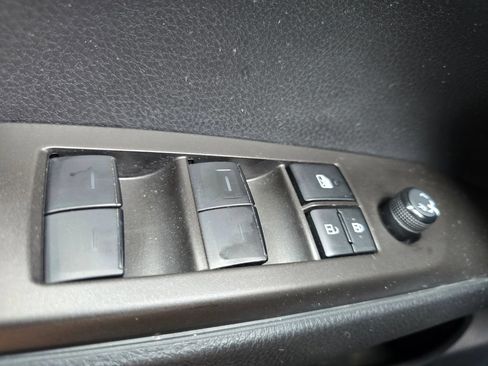 Used 2023 Toyota Camry SE FWD image 20