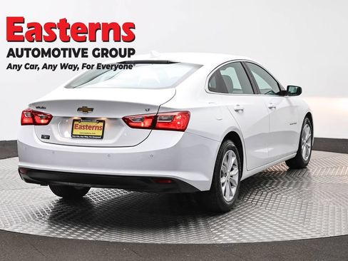 Used 2024 Chevrolet Malibu LT FWD image 5