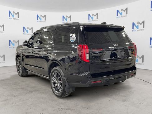 Used 2025 Ford Expedition Platinum w/ Stealth Performance Package image 3