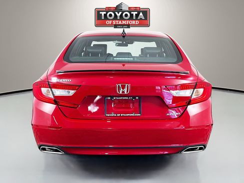 Used 2022 Honda Accord Sport image 6