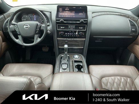 Used 2022 Nissan Armada Platinum image 16