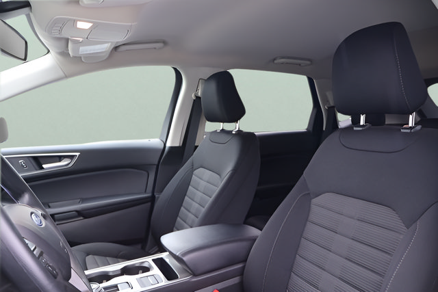 Used 2023 Ford Edge SEL AWD/4WD image 12