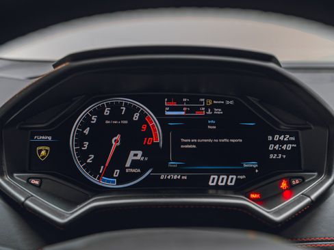 Used 2017 Lamborghini Huracan LP 580-2 RWD image 45