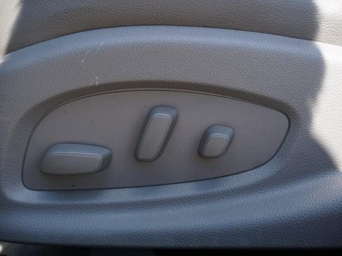 Used 2019 Chevrolet Impala LT w/ Sunroof and Spoiler Package FWD image 21