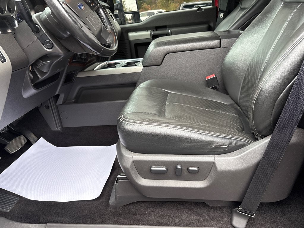 Used 2016 Ford F250 Lariat w/ Lariat Ultimate Package AWD/4WD image 15