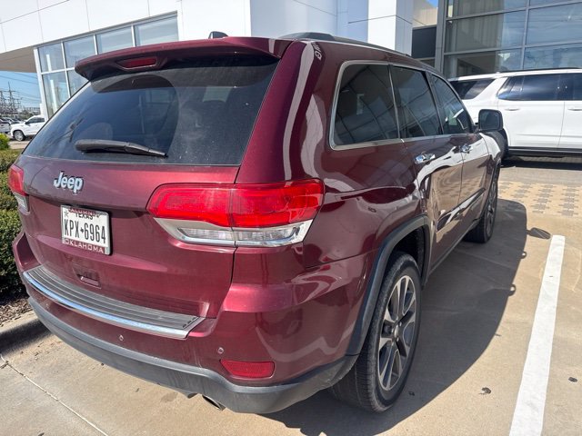 Used 2018 Jeep Grand Cherokee Limited RWD image 3