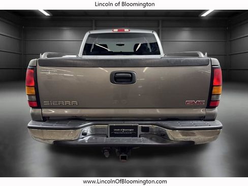 Used 2007 GMC Sierra 1500 SLE w/ Light Duty Power Package AWD/4WD image 8