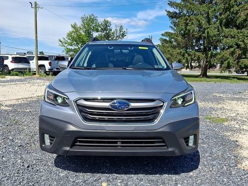 Used 2020 Subaru Outback Premium AWD/4WD image 2