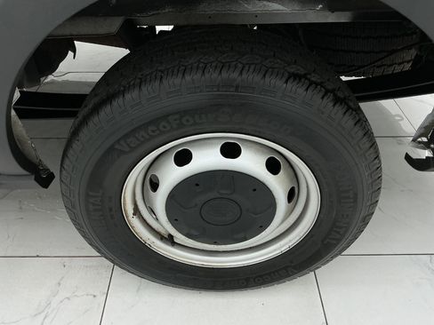 Used 2021 Ford Transit 250 Low Roof RWD image 36