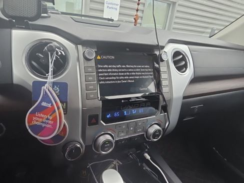 Used 2020 Toyota Tundra Limited image 4