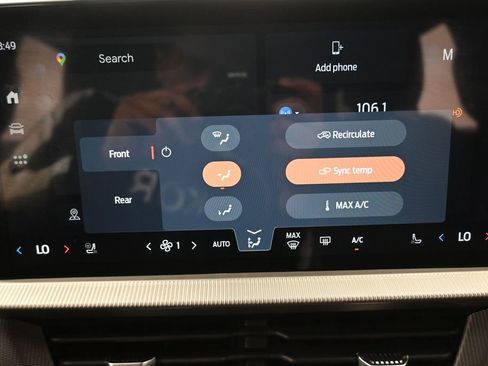 Used 2025 Ford Explorer ST-Line w/ ST-Line Street Pack image 15