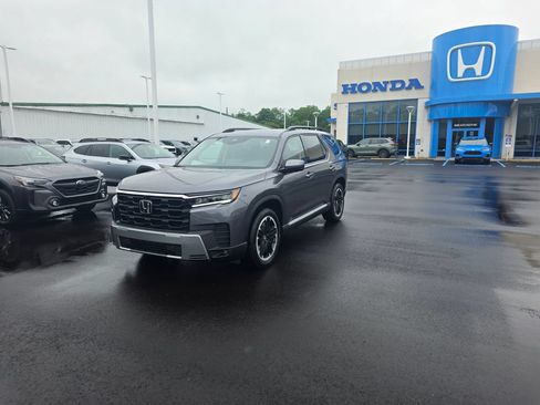 New 2026 Honda Pilot image 7