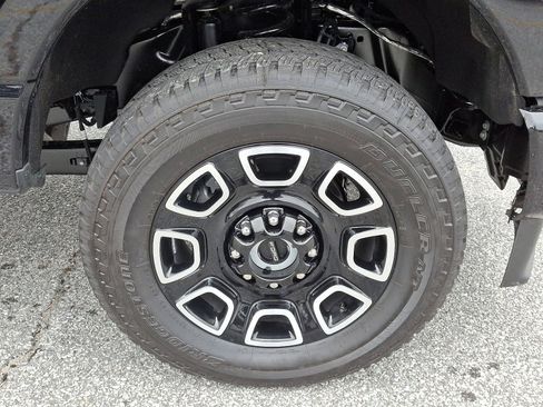 New 2025 Ford F350 Platinum w/ Snow Plow Prep Package image 5