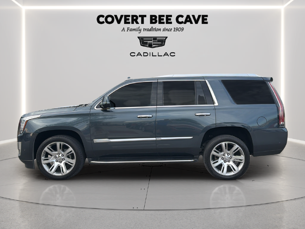 Used 2019 Cadillac Escalade Luxury RWD image 4
