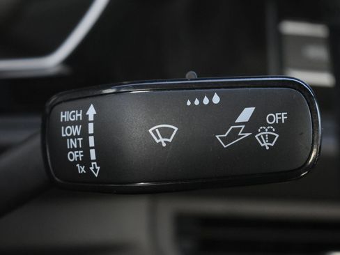 Used 2024 Volkswagen Jetta Sport image 22