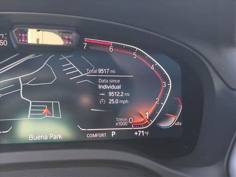 Certified 2025 BMW X4 xDrive30i w/ Premium Package image 11