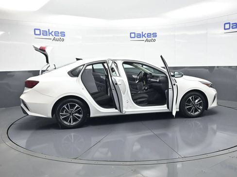 Certified 2024 Kia Forte LXS FWD image 50