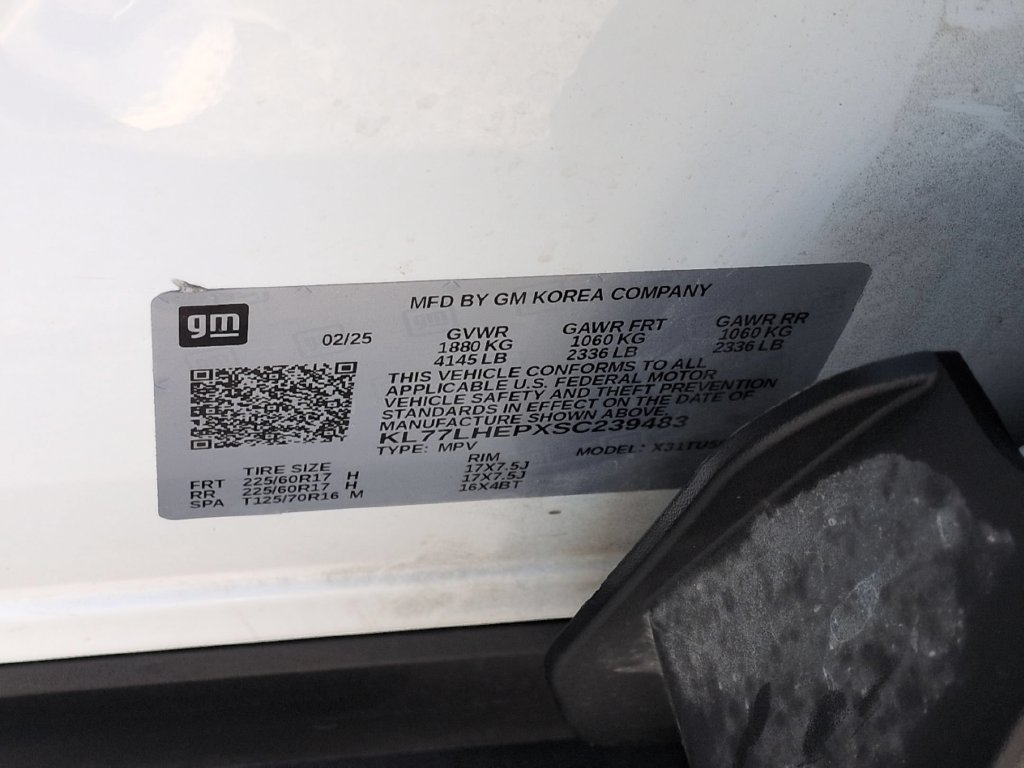 Used 2025 Chevrolet Trax LT w/ LT Convenience Package FWD image 35