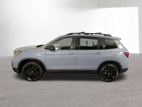 Used 2024 Honda Passport Black Edition image 13